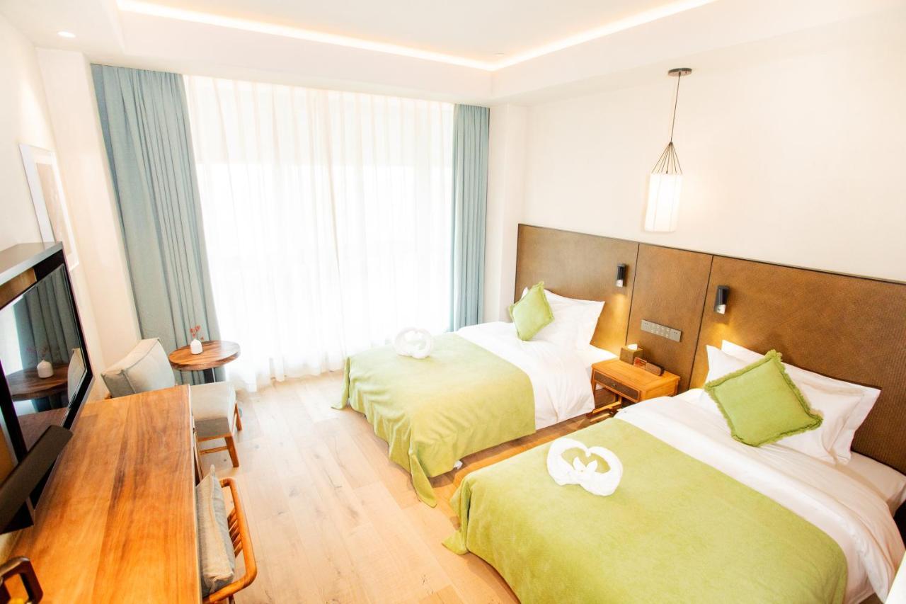 Jinling Onejoy Hotel Нанкин Экстерьер фото